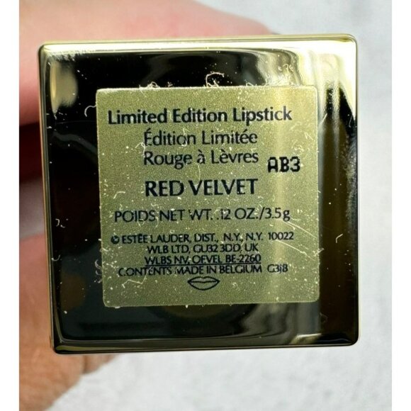 Limited Edition Estée Lauder Red Velvet Lipstick Limited Edition Holiday 2024 - Picture 3 of 6
